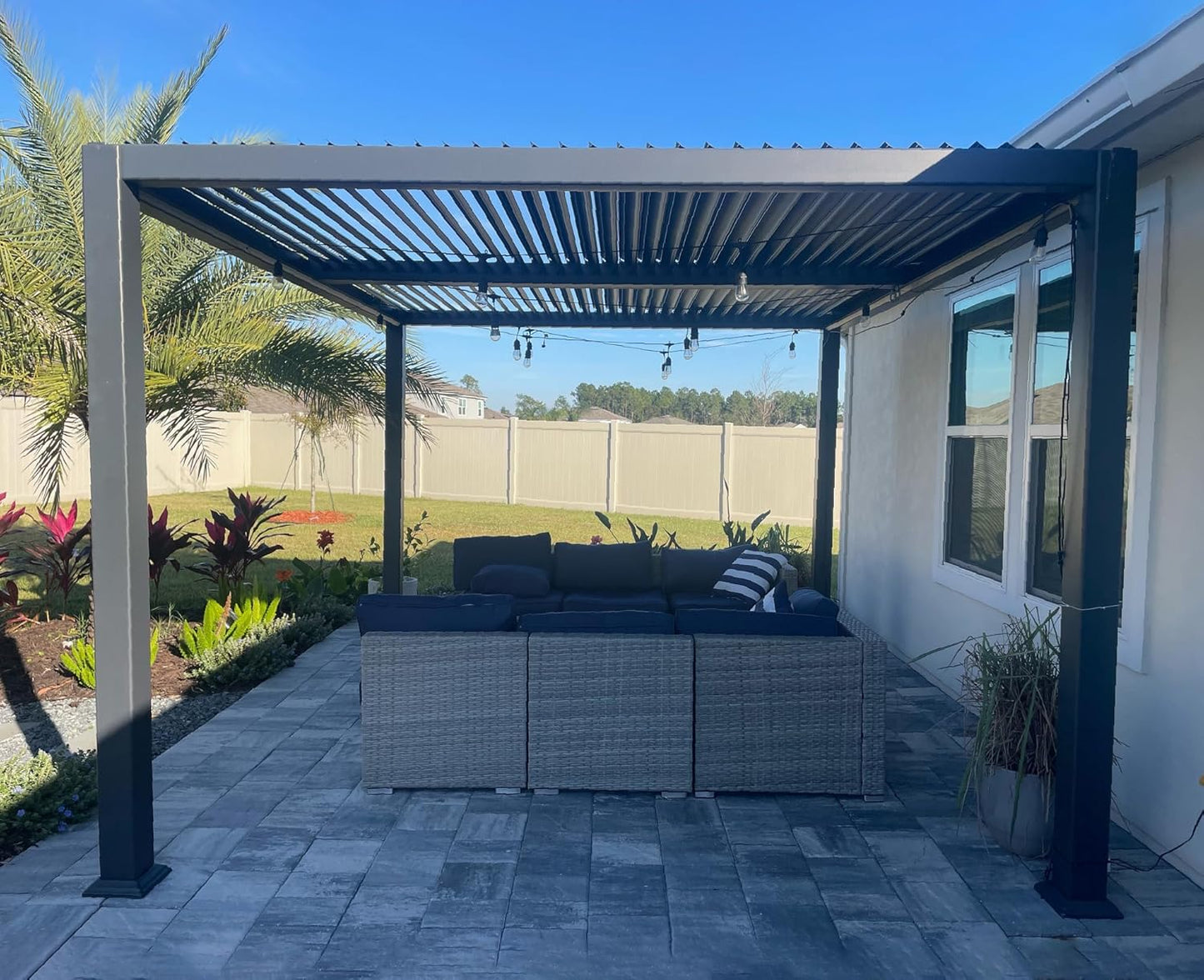 PURPLE LEAF Louvered Pergola 11.5' x 15' Aluminum Outdoor Pergola with Adjustable Louvers Roof and Integrated Drainage System 70 Mph High Wind Resistant Shade Pergolas for Patio Deck Garden Yard