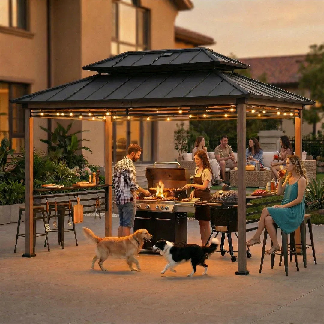 Pro-Grill Timber Fenced Solar Station, 8x12